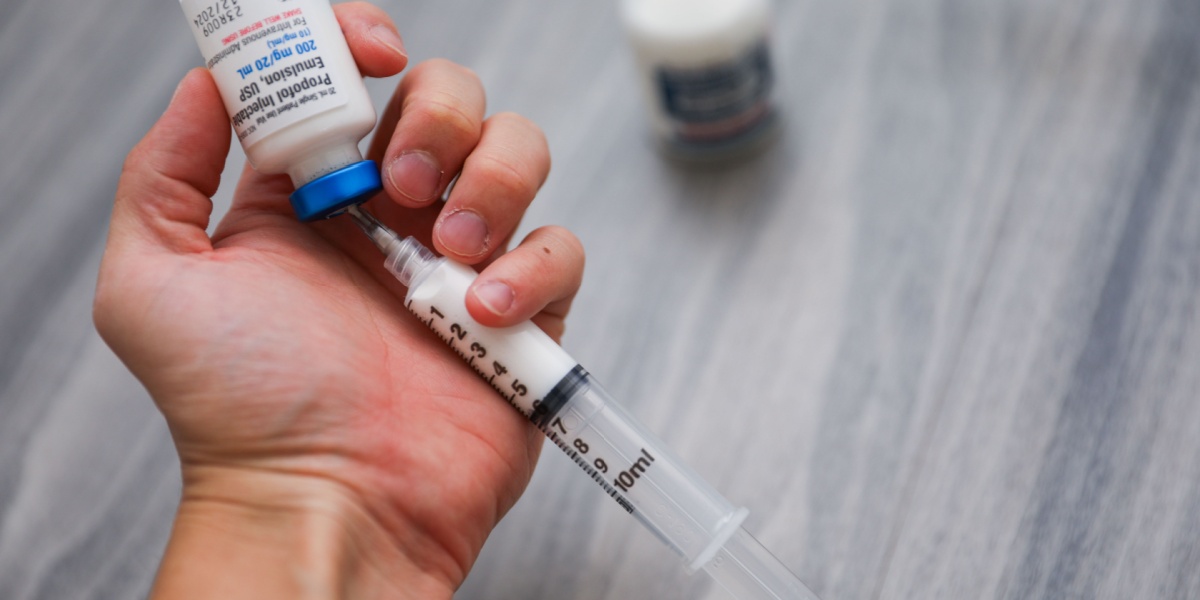 Propofol Addiction in Healthcare: Prevalence and Treatment Insights