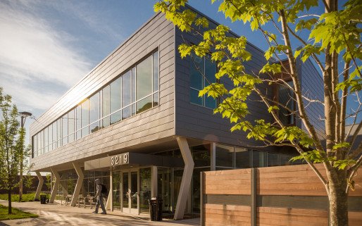 Lawndale Christian Health Center Breakthrough Clinic