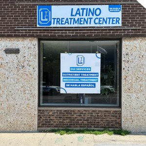 Latino Treatment Center  IL