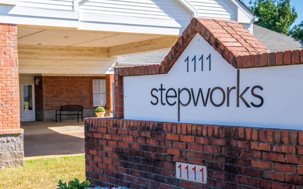Stepworks Crowne Pointe