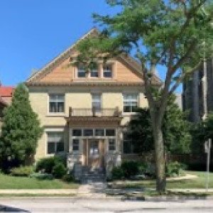 Meta House Shorewood House location