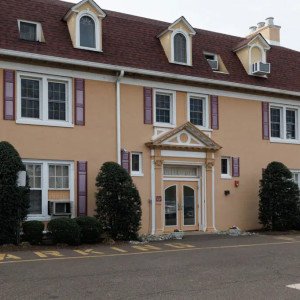 Livengrin Counseling Center  PA