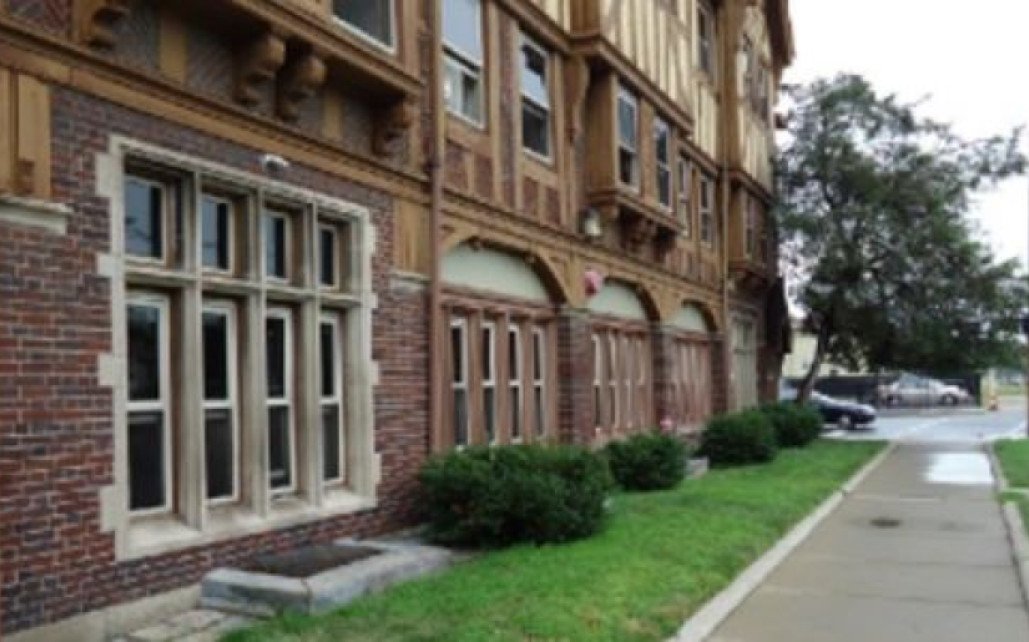 Elmhurst Home