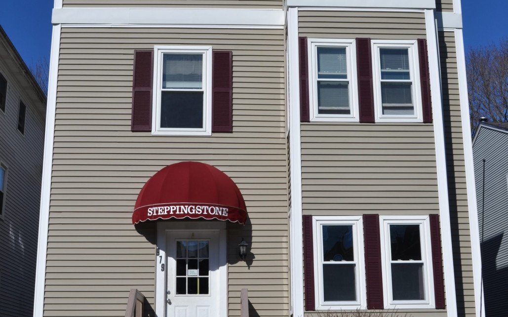 Steppingstone Inc  MA