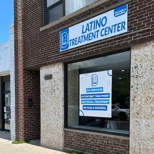 Latino Treatment Center IL