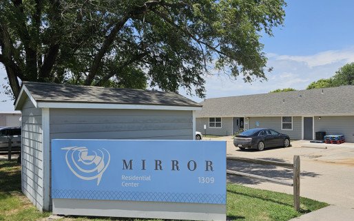 Mirror Inc Newton Outpatient