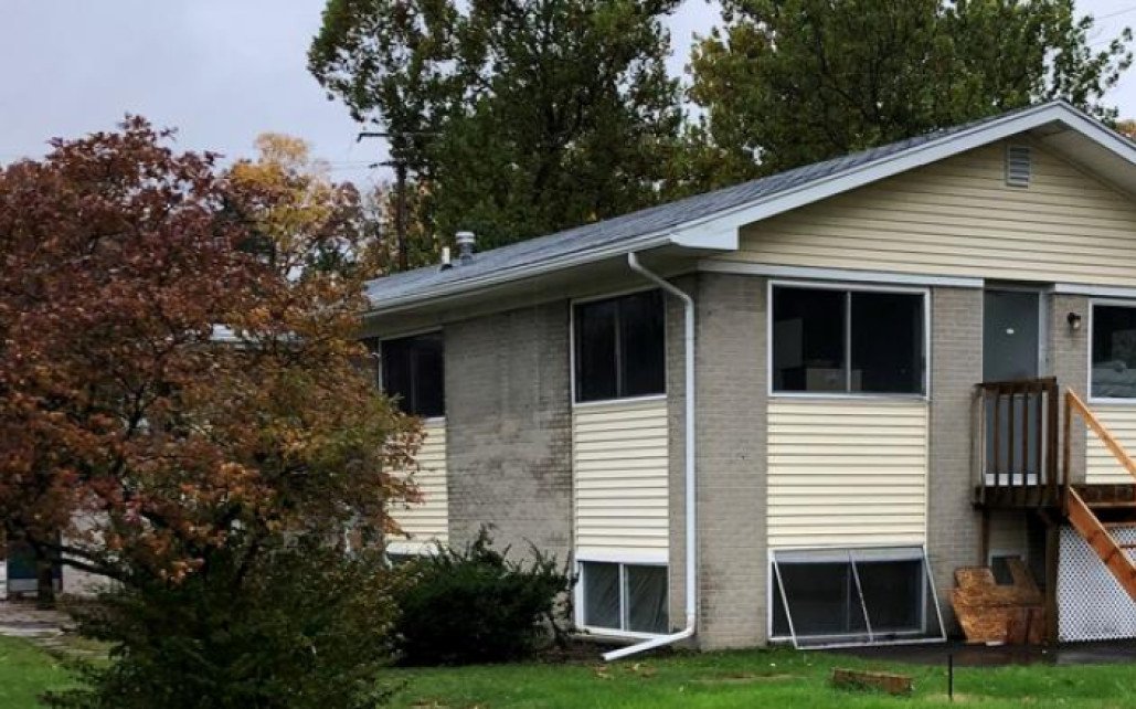 Holden House