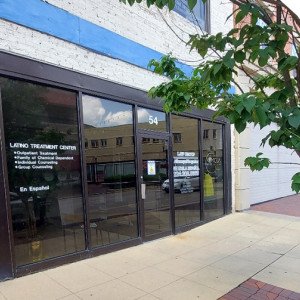 Latino Treatment Center  IL