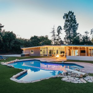 Journey Hillside Tarzana LLC