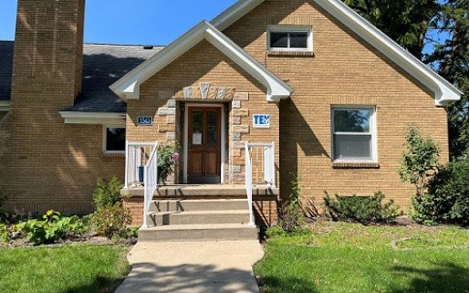 Ten Sixteen Recovery Network