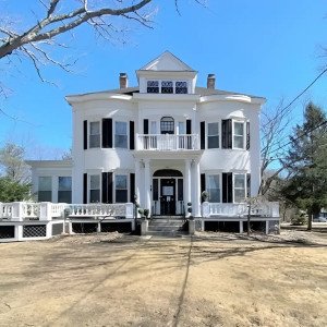 Lowell House Inc  MA