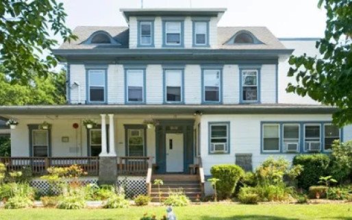 Phoenix House Hauppauge Center