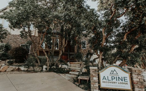 Alpine Recovery Lodge