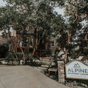 Alpine Recovery Lodge