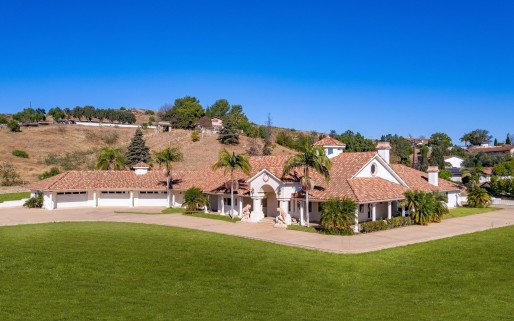 AAA Treatment Solutions LLC Enlight Treatment Center