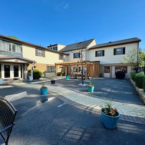 W House Foundation Inc