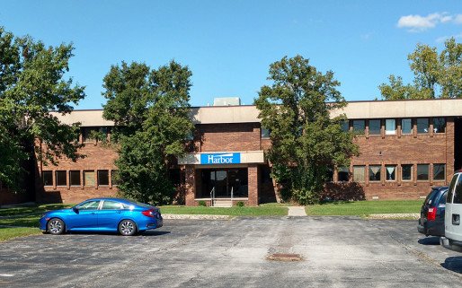 Harbor Devlac Hall