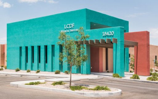 La Clinica De Familia Inc