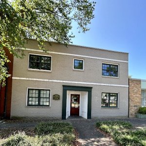 Bacon Street Youth and Family Services  VA