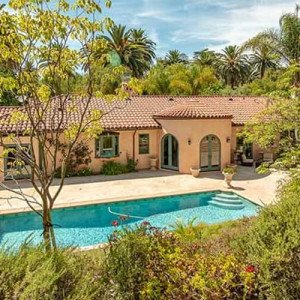 Vogue Recovery Center  CA