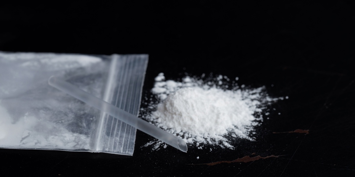 ketamine powder and straw