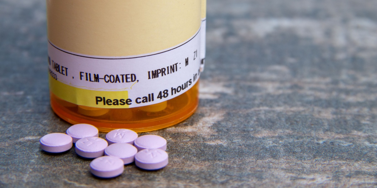 Ambien (Zolpidem) Controlled Substance Status and Risks