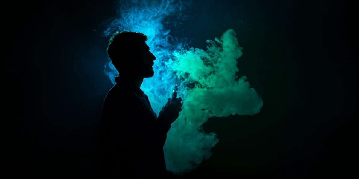 Kratom Vape Risks: 7-OH Effects and Safety Concerns Kratom Vape Risks: 7-OH Effects and Safety Concerns