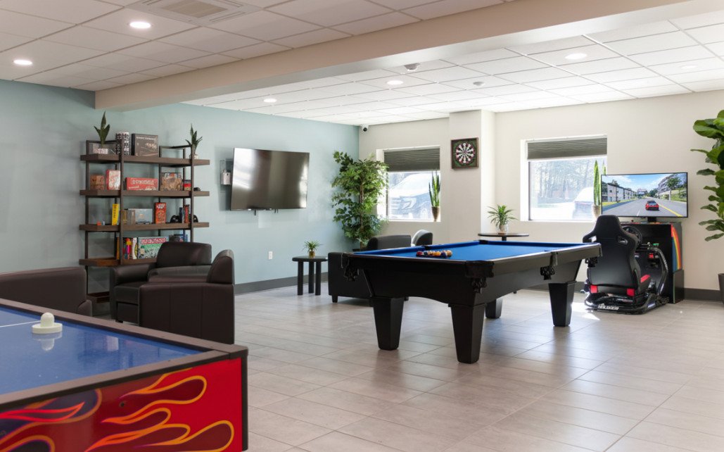 Never Alone - Adolescent Addiction Treatment Center